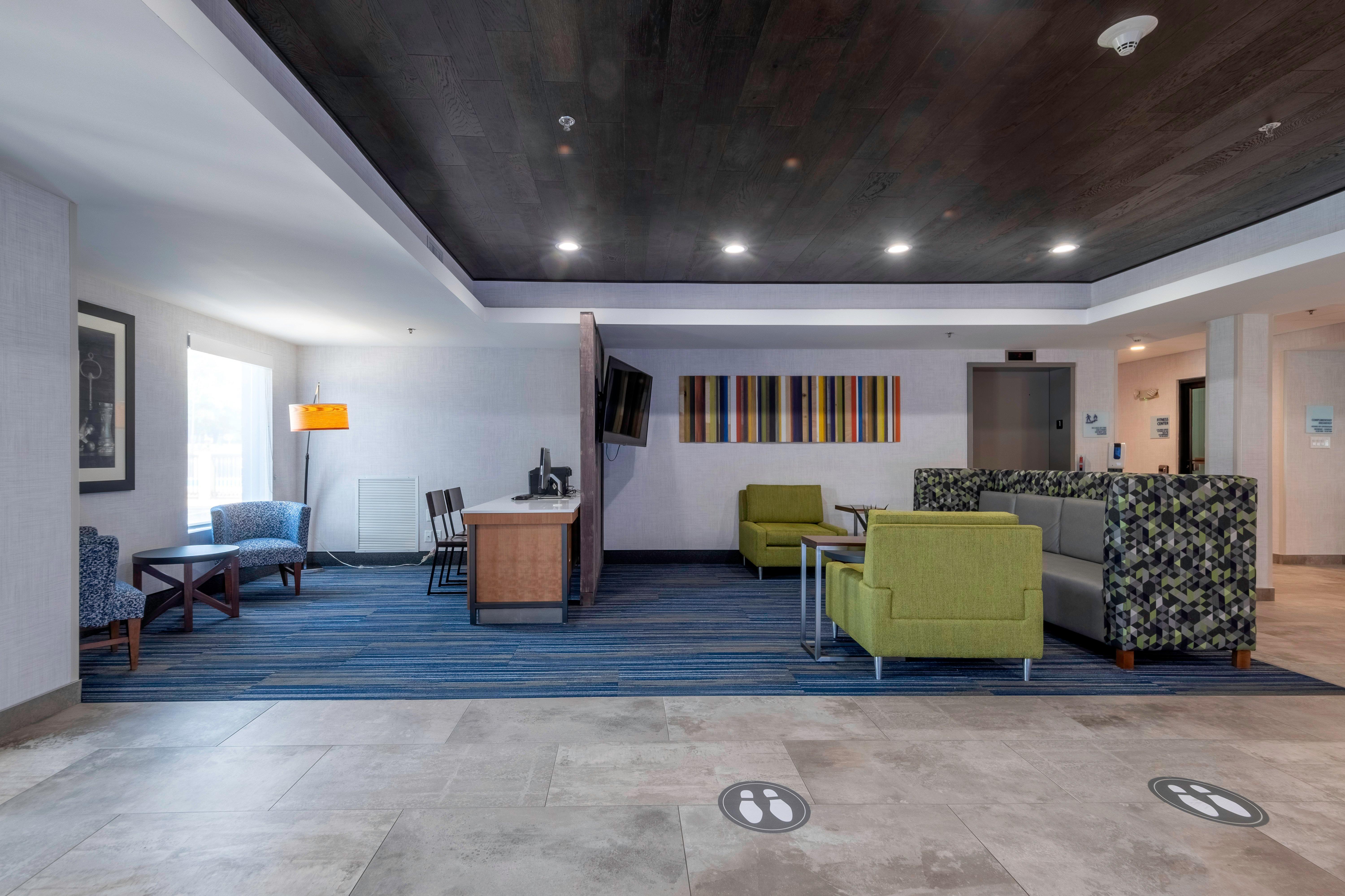 Holiday Inn Express Hotel & Suites Petersburg/Dinwiddie By Ihg Ngoại thất bức ảnh