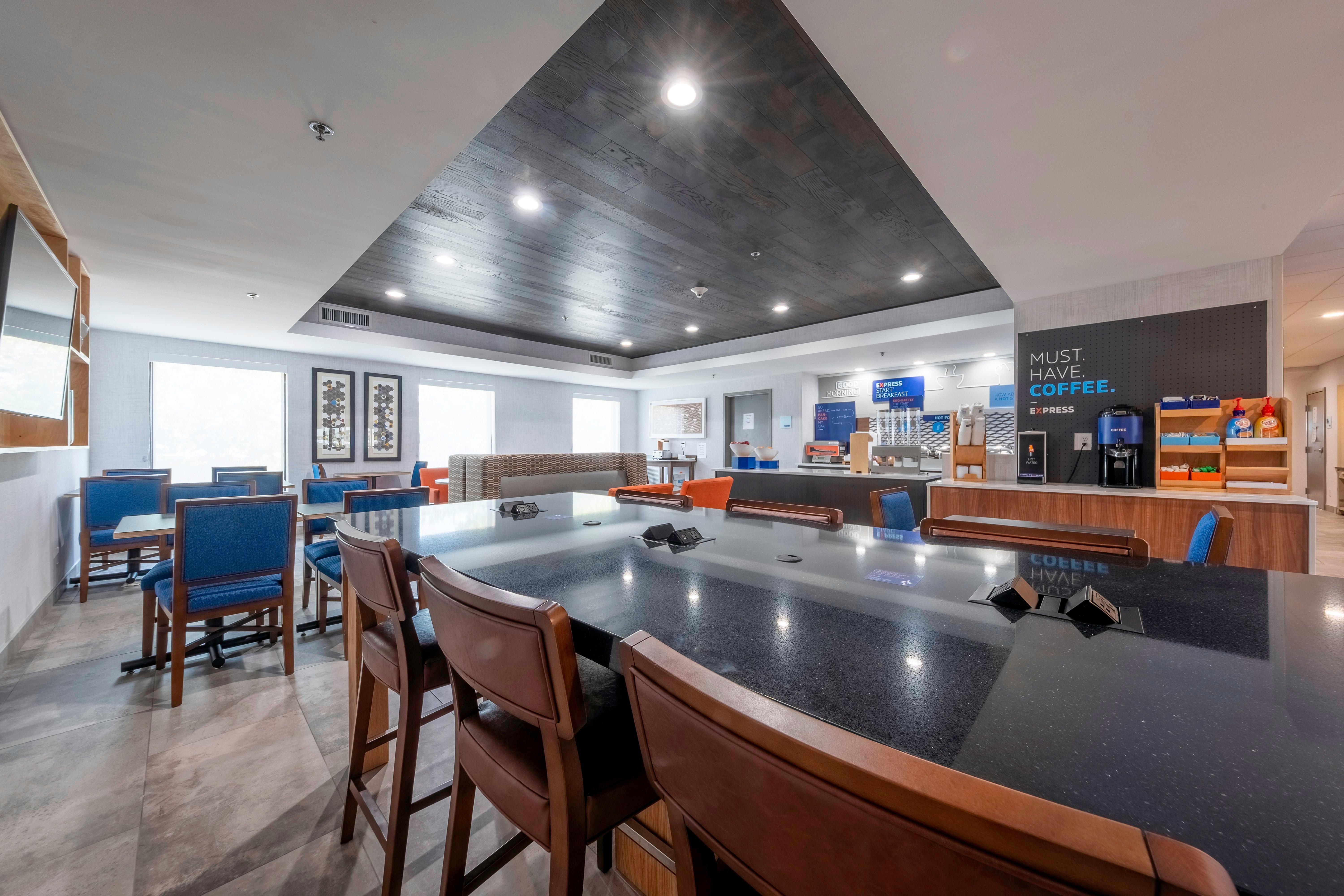 Holiday Inn Express Hotel & Suites Petersburg/Dinwiddie By Ihg Ngoại thất bức ảnh